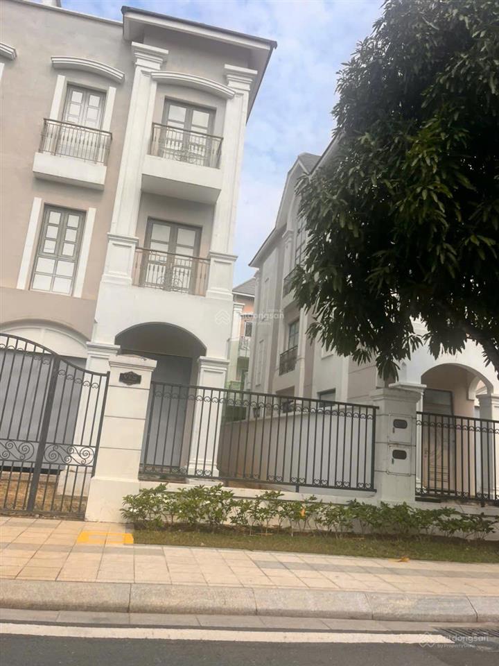 Cực hiếm! cần bán bt đơn lập boutique villa. đã có sổ gần bến du thuyền giá hời vinhomes grand park
