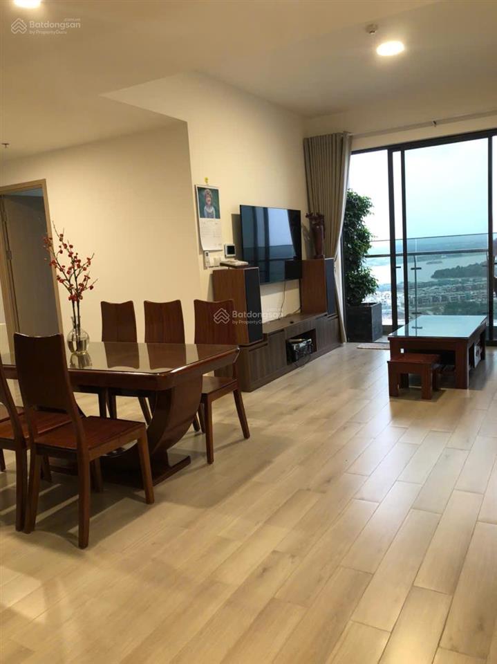 Cực hiếm! bán căn shophouse đã có sổ+dòng tiền 77tr/tháng, vị trí kế sảnh tuyệt đẹp tại khu rainbow