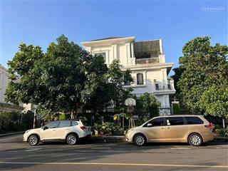 Bán bt 3mt nam thông 2 pmh q7 dt 282m2 6pn có hầm hồ bơi giá 113 tỷ  0938 775 *** em an