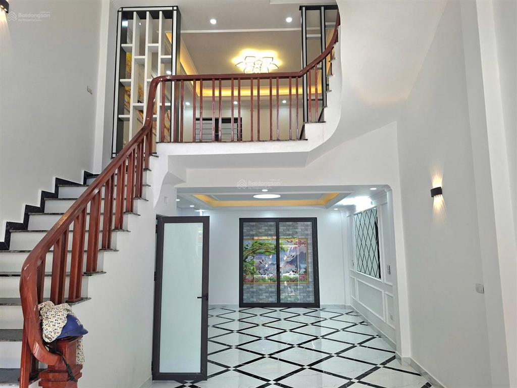 Cc bán nhà ngọc hồi  hoàng liệt 45m2 5t 2 mặt thoáng  gần bx nước ngầm  nhỉnh 7tỷ  0979 228 ***