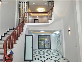 Cc bán nhà ngọc hồi  hoàng liệt 45m2 5t 2 mặt thoáng  gần bx nước ngầm  nhỉnh 7tỷ  0979 228 ***