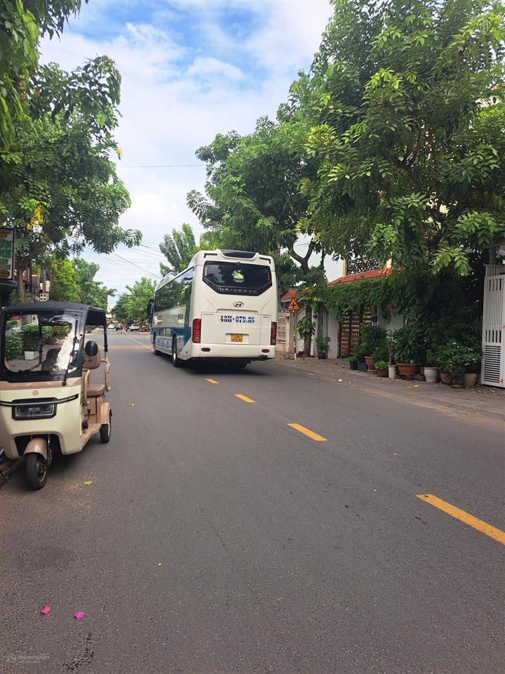 Mặt tiền 142 nguyễn tri phương, hội an view hậu sông, cách chợ hội an 700m, giá 11,2 tỷ