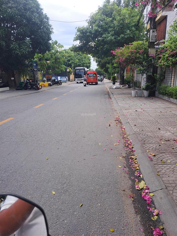 Mặt tiền 142 nguyễn tri phương, hội an view hậu sông, cách chợ hội an 700m, giá 11,2 tỷ