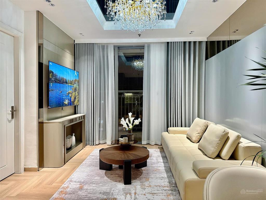 Bán ch 2pn, 2wc tại park10 vinhomes times city  park hill, 9 tỷ, 80m2, hàng hot