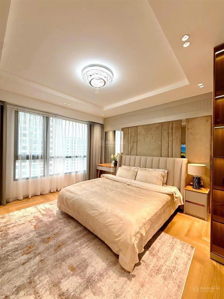 E chính chủ cần bán căn hộ times city, 10.8 tỷ vnd, 95 m2, 3pn (nội thất cao cấp 1 tỷ)