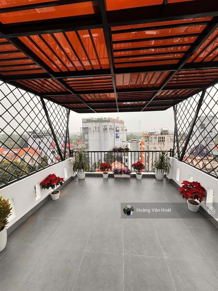 Bán nhà 52m đối diện tttm aeon mall long biên mới đẹp về ở luôn.