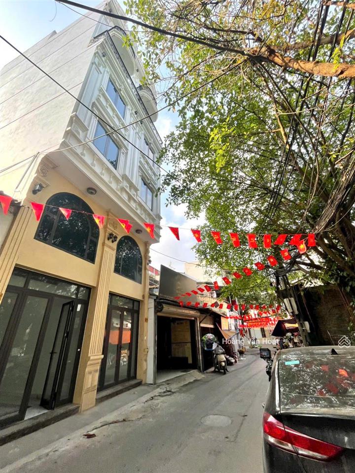 Nhà đẹp 7 tầng thang máy  kinh doanh đường ô tô tránh chỉ 10,45 tỷ