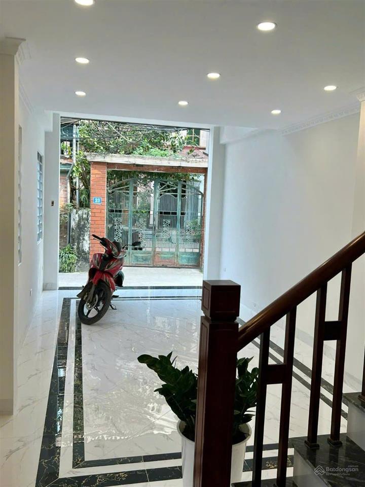 Bán nhà long biên, đi bộ ra công viên, hồ bộ đội, lô góc ngõ thông. 46m x 5 tầng.  0965 858 ***