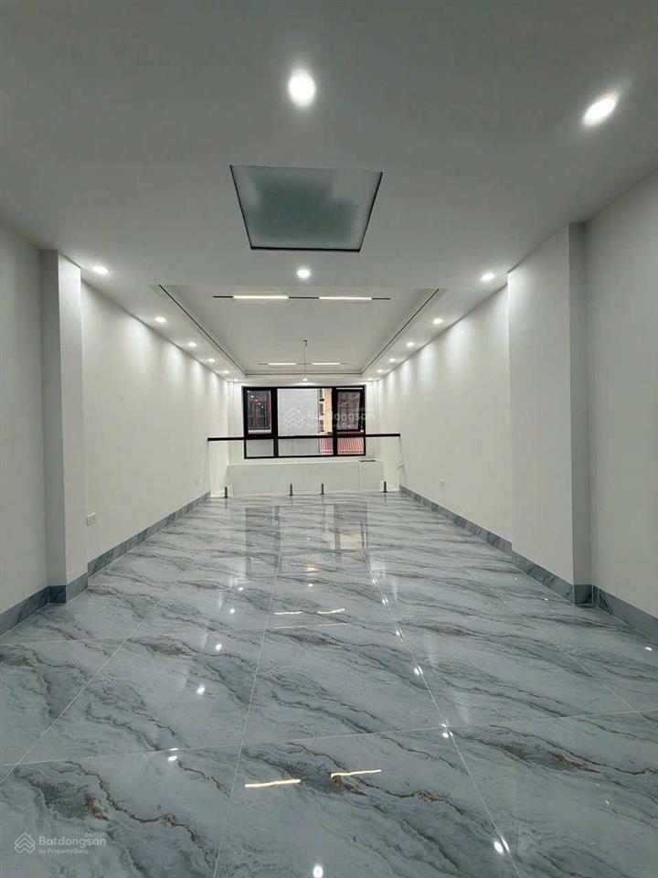 Bán nhà 7 tầng thang máy cạnh cầu vĩnh tuy  ô tô vào nhà  hơn 13 tỷ   0965 858 ***