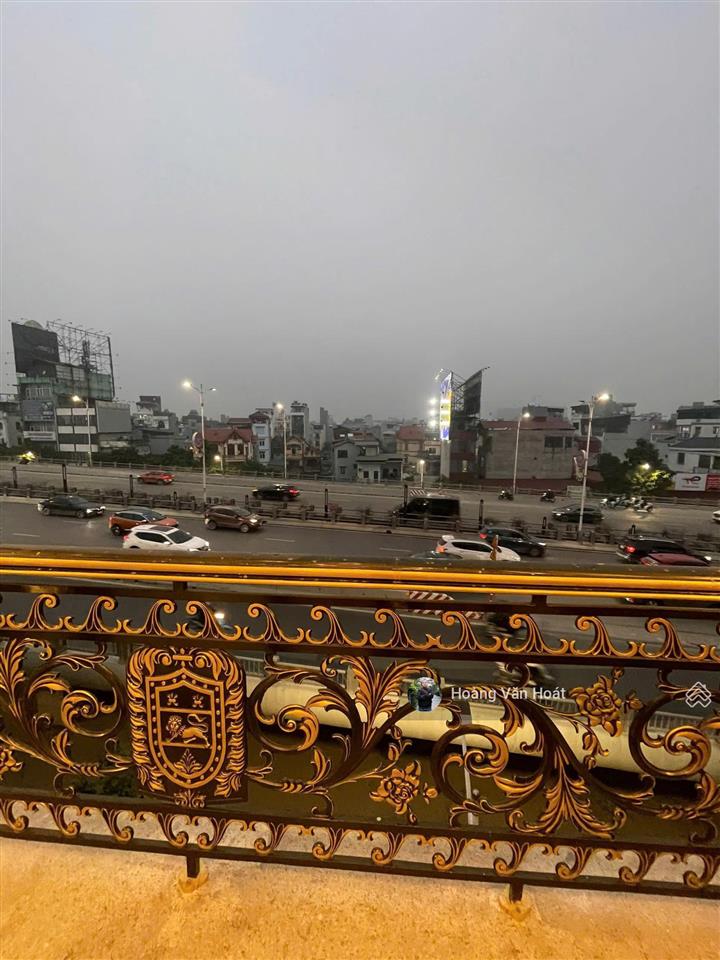Siêu phẩm mặt phố long biên  đối diện aeon long biên  gần cầu vĩnh tuy sang phố