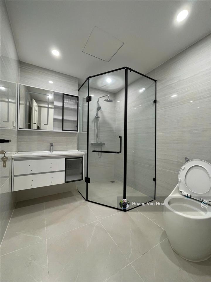 Siêu phẩm mặt phố long biên  đối diện aeon long biên  gần cầu vĩnh tuy sang phố