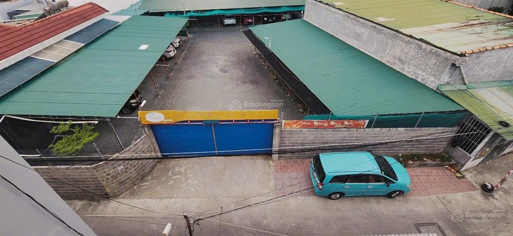 Chính chủ hạn giá bán gấp 3 tầng đẹp mê, nội thất xịn, cách biển 800m