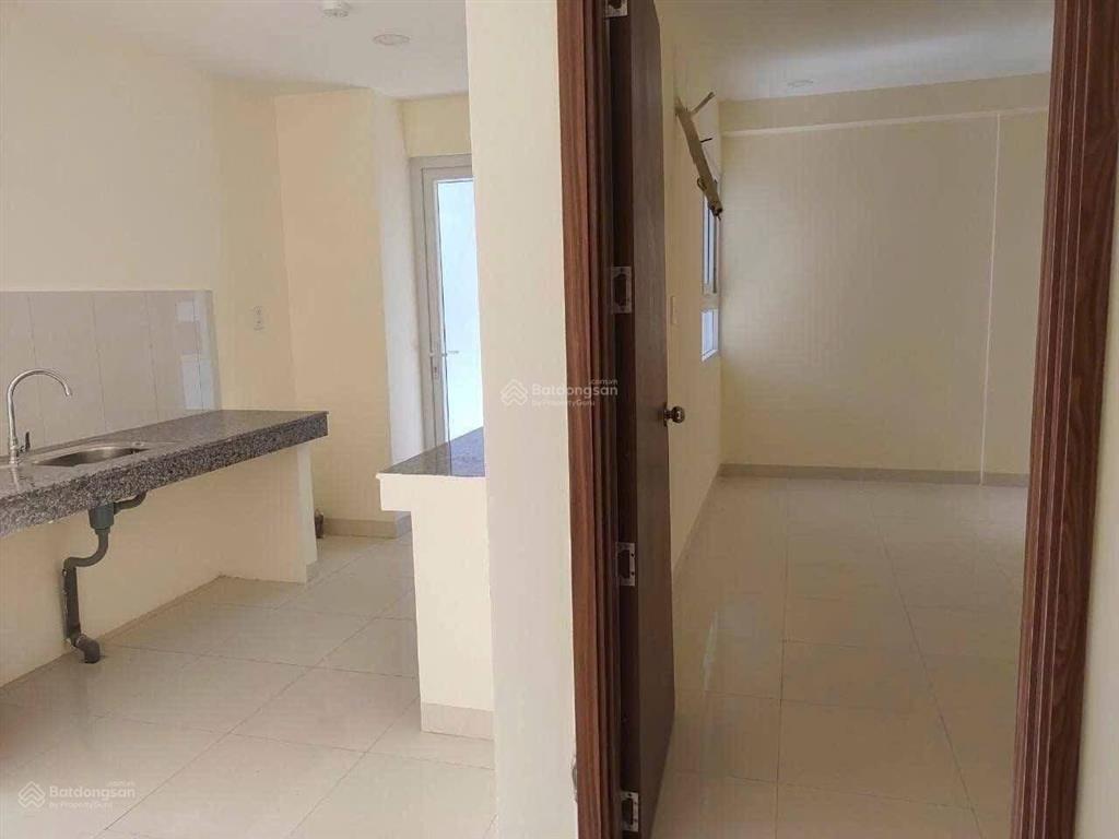 Bán cc 2pn 2wc tại chung cư hoàng văn thụ quy nhơn, xuân thủy block c 1,25 tỷ, 70m²