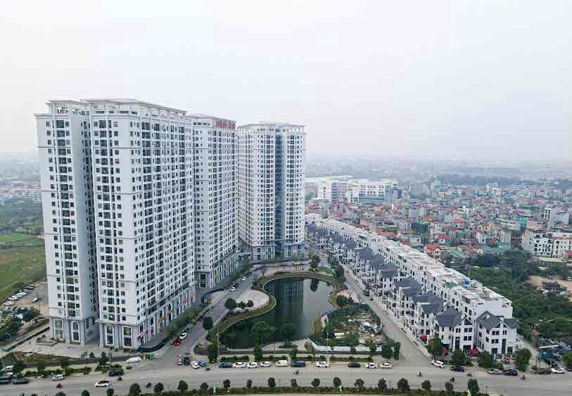 Chính Chủ cần bán CH 64,8m2 2N2VS cửa hướng tây, ban công hướng đông.