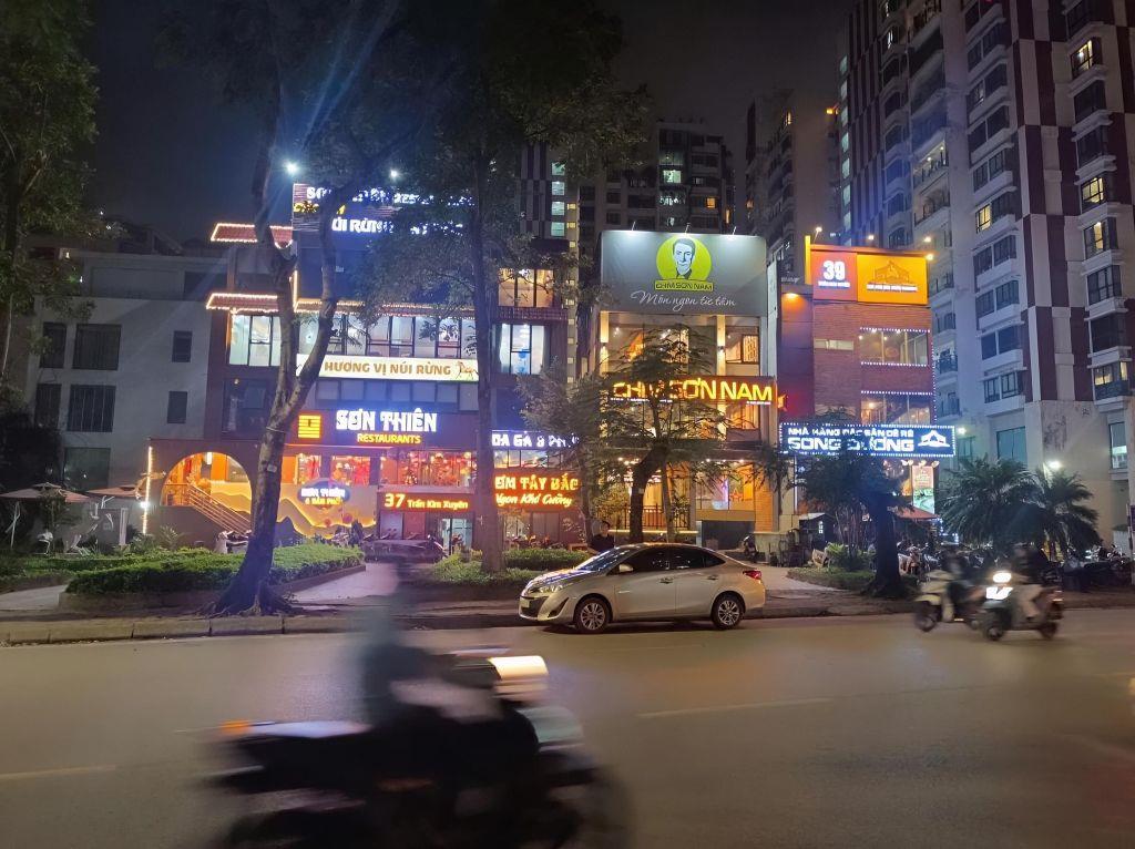 Bán nhà mặt phố khu đô thị Yên Hòa 153m2 2 mặt tiền trước sau.