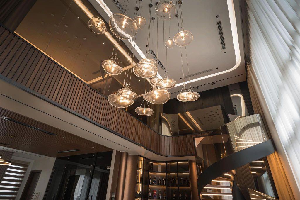  Bán tòa Resort Ngã Tư Sở - Thanh Xuân, nhà đẹp giá tốt.