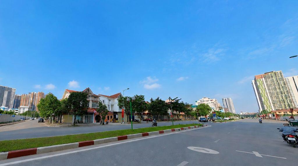 Nhà hàng vừa hết hợp đồng, cho thuê nguyên căn Biệt Thự góc mặt phố Vũ Trọng Khánh