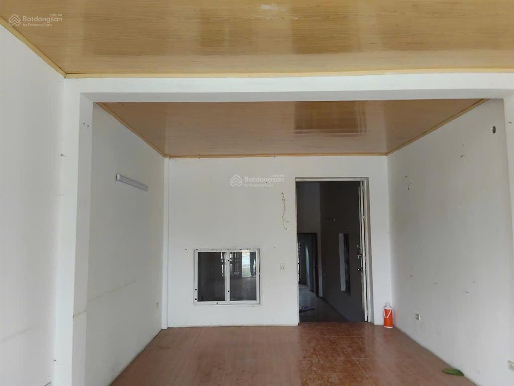 Chính chủ bán đất sẵn nhà cũ mặt đường tl 421 kinh doanh buôn bán giá chỉ 3 tỷ 950 triệu