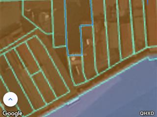 Cần bán nhanh lô đất có căn nhà cũ có thể đầu tư kinh doanh tại trần phú