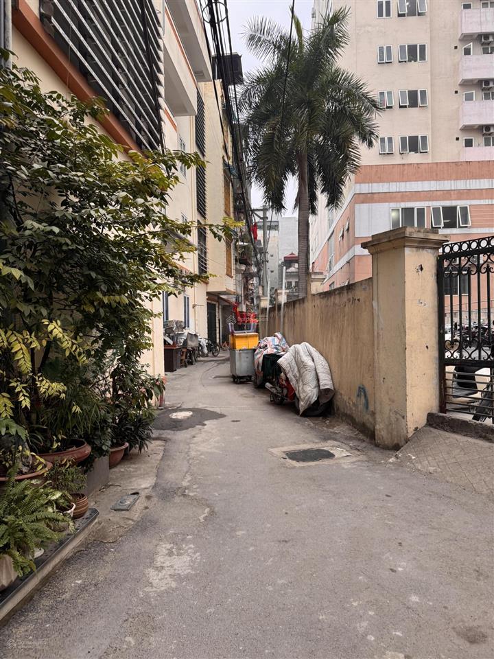 Cần bán nhanh lô đất tặng căn nhà cũ có thể đầu tư kinh doanh tại trần phú