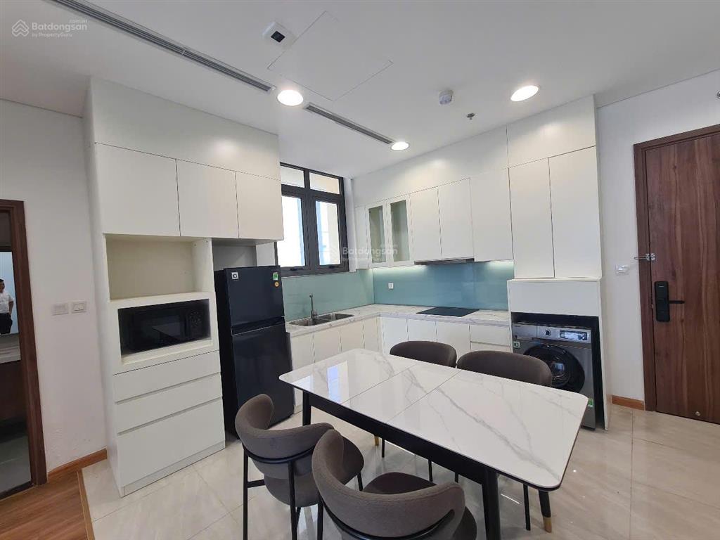 Cho thuê 1 phòng ngủ, full nội thất diamond park plaza láng hạ