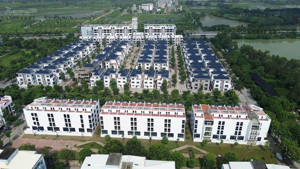 Chỉ nhỉnh 9 tỷ sở hữu lô liền kề 100m2 (5x20m) gần hồ điều hòa dự án thanh hà,  0977 503 ***