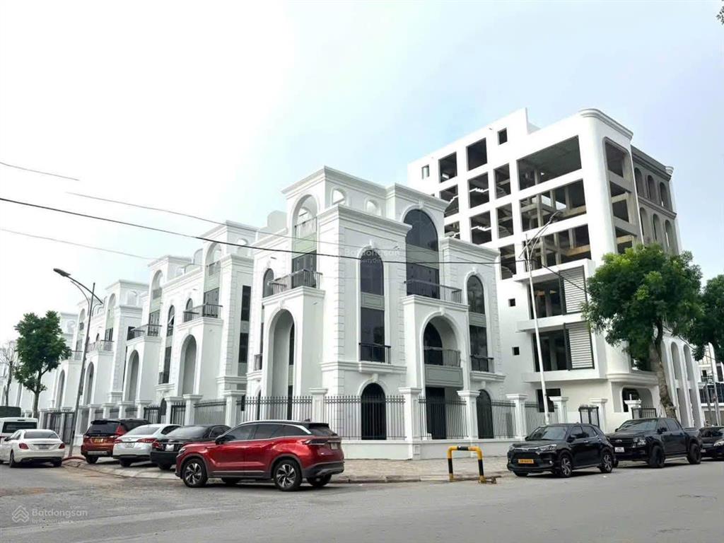 Chính chủ bán gấp lô biệt thự 270m giá tốt thời điểm của thị trường