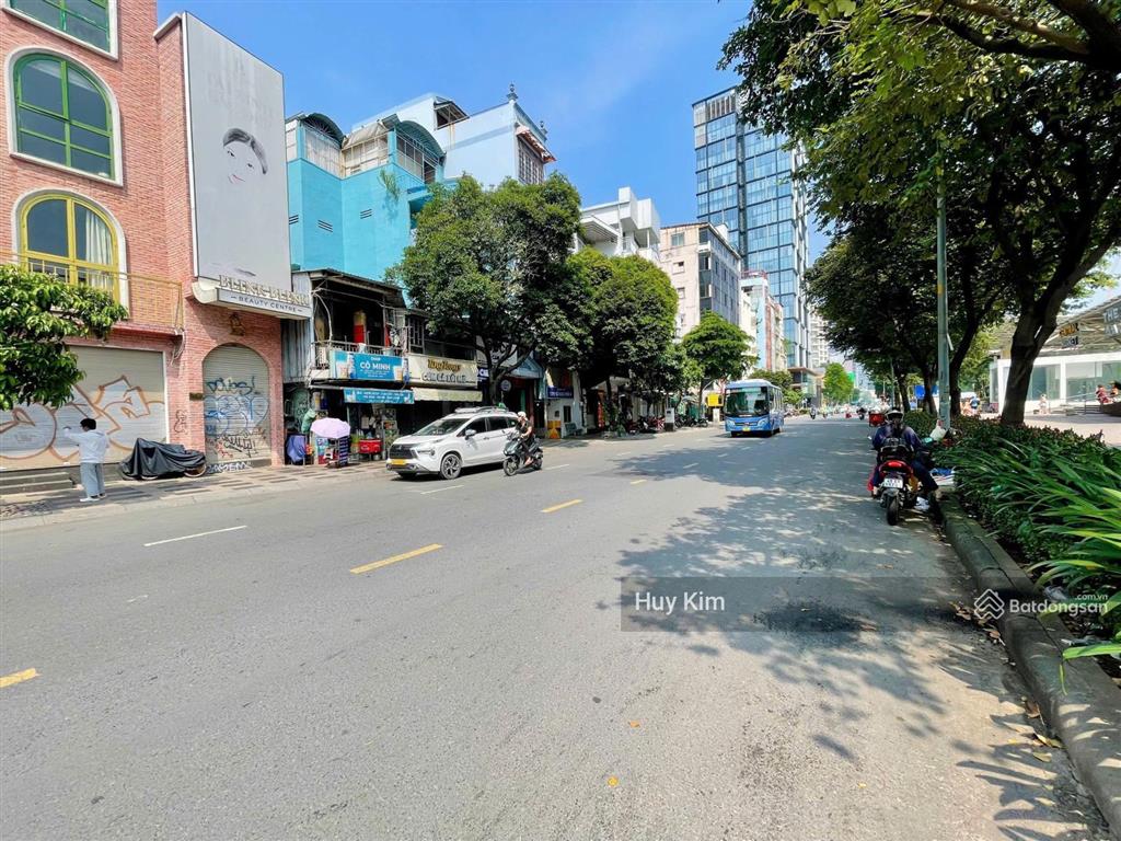 Bán nhà riêng giá siêu hời tại lê lai, 28 tỷ, 42 m2, pháp lý đầy đủ