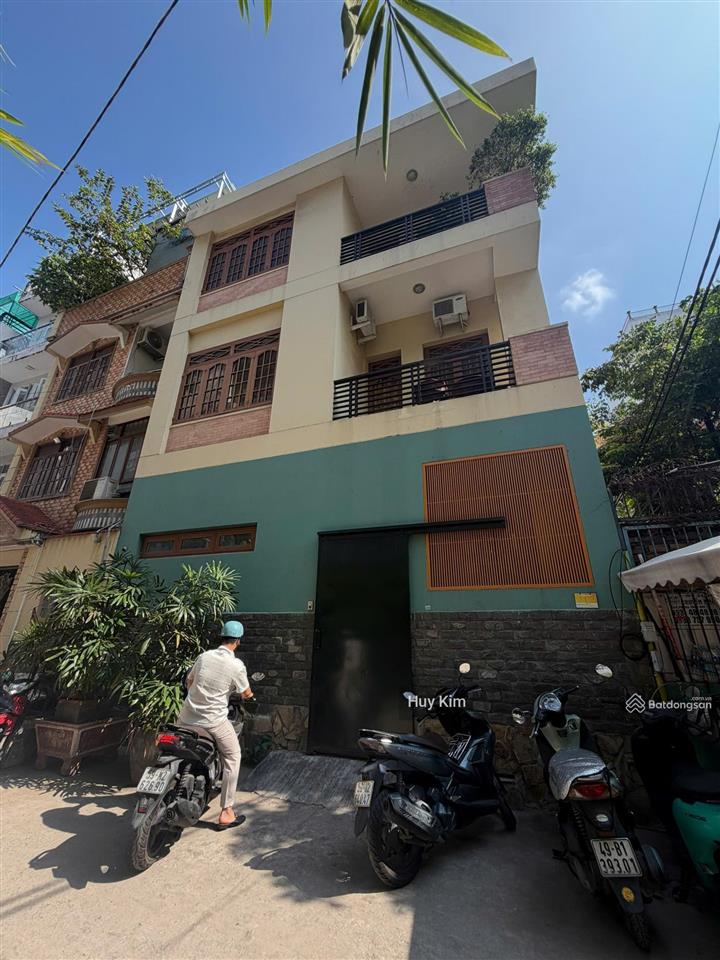 Bán nhà 3 mặt tiền hoàng dư khương q10 7.9x23m, cn 182m2, 3 tầng, giá 45 tỷ