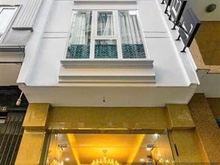 Bán nhà 5 tầng 176/10 lý tự trọng, p. bến thành, q.1 (3.7x16m  10p), thu 200300tr/th, 32 tỷ