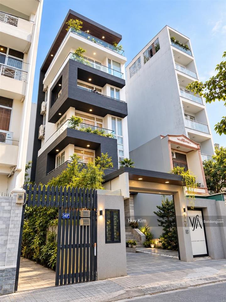 Bán tòa nhà hầm 7t mt 149 nguyễn cửu vân, p.17, bình thạnh (8x25m  200m2), hđt 110tr/th, 63 tỷ