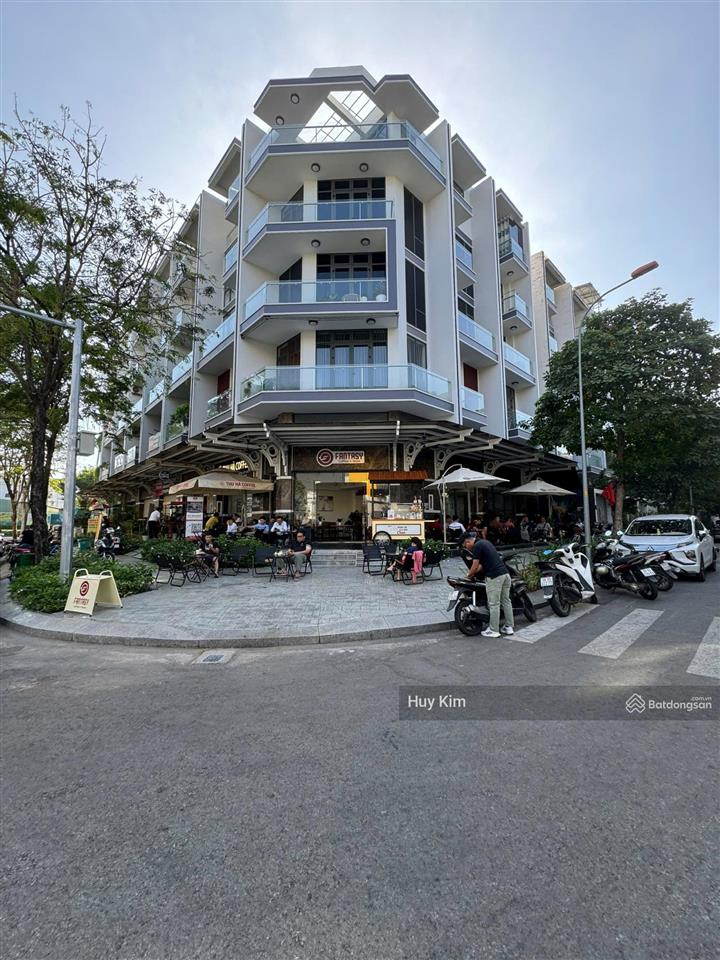 Bán căn góc 5l thang máy 15 đường 5 vạn phúc city, thủ đức (8x19m), thu 90tr/th, 34 tỷ tl