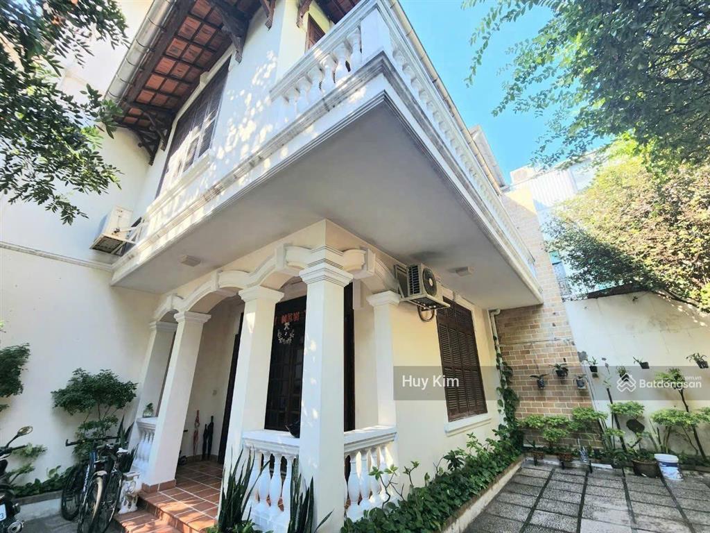 Bán biệt thự pháp góc 2mt 115/4 trần quốc thảo, q.3 (26x20m  344m2, hồ bơi), hđt $15.000/th