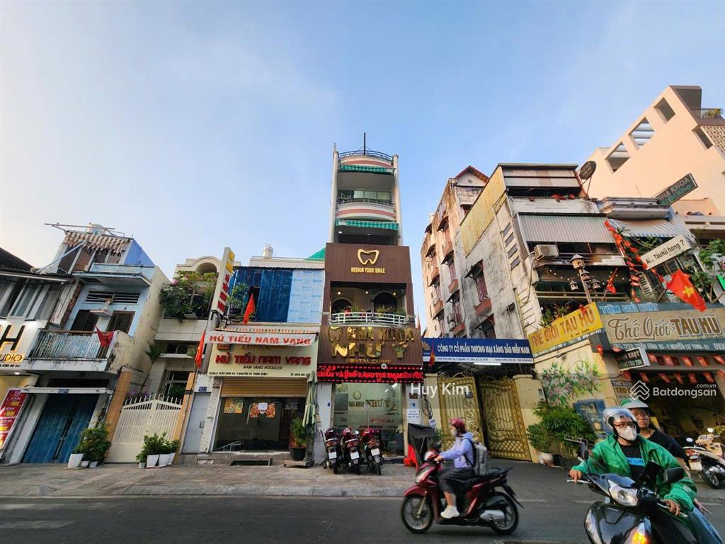 Bán nhà góc 2mt 122bis trần đình xu, q.1 (3.6x13m, nở hậu 5.3m), hđt 56tr/th, 22.5 tỷ tl