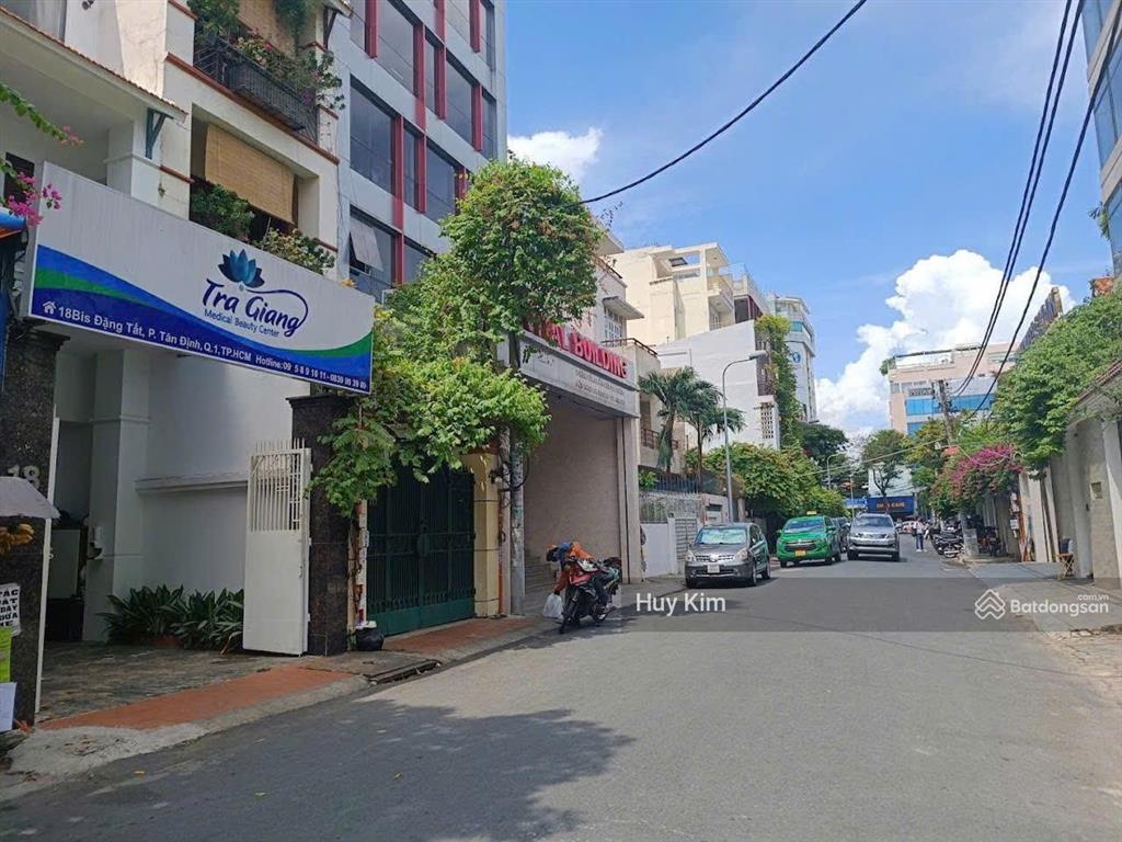 Bán nhà góc 3mt 18bis đặng tất, p. tân định, q.1 (4.2x22m  92.4m2), hđt spa 42.5tr, 39 tỷ tl
