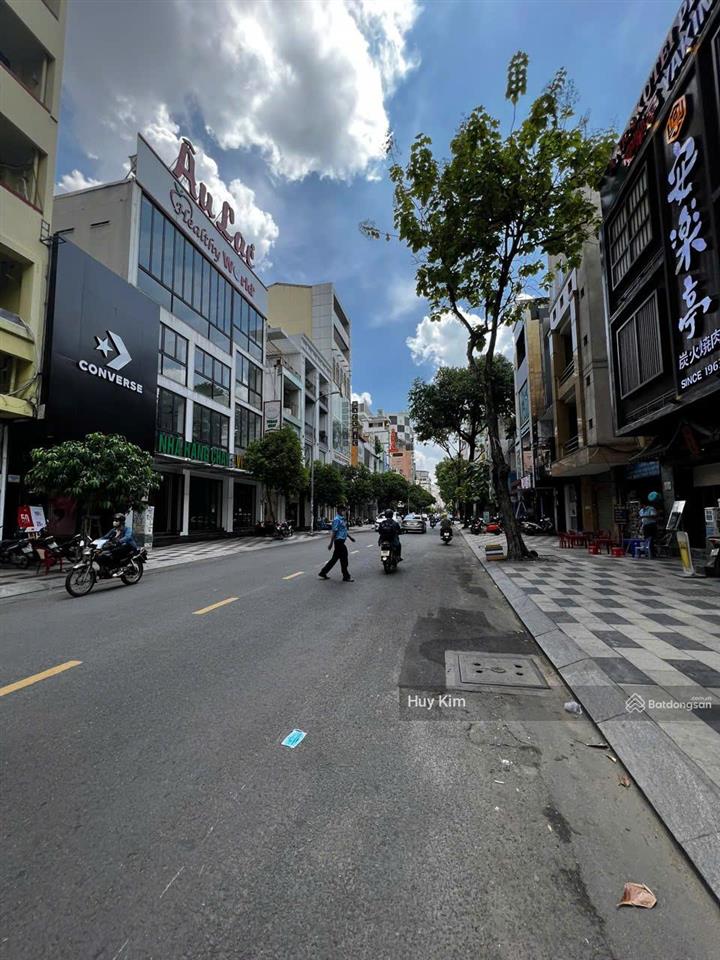 Bán tòa nhà 6t thang máy 121 nguyễn trãi, p. bến thành, q.1 (4x18m  67.2m2), hđt 120tr, 62 tỷ