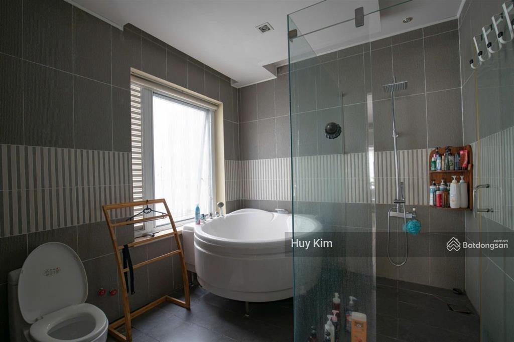 Bán biệt thự hxh huỳnh văn bánh, phú nhuận (6.9x20.5m  169.5m2, nở hậu), 36 tỷ tl