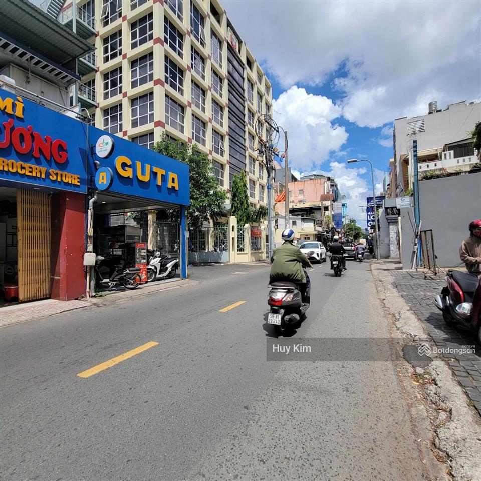 Bán nhà 3t mt 271a nguyễn trọng tuyển, phú nhuận (4.5x24.6m  110.7m2), giáp nvt, 30 tỷ tl