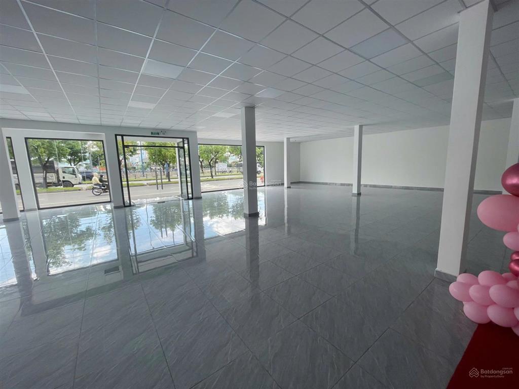 Cho thuê văn phòng 316 mét vuông tòa nhà 738 võ văn kiệt