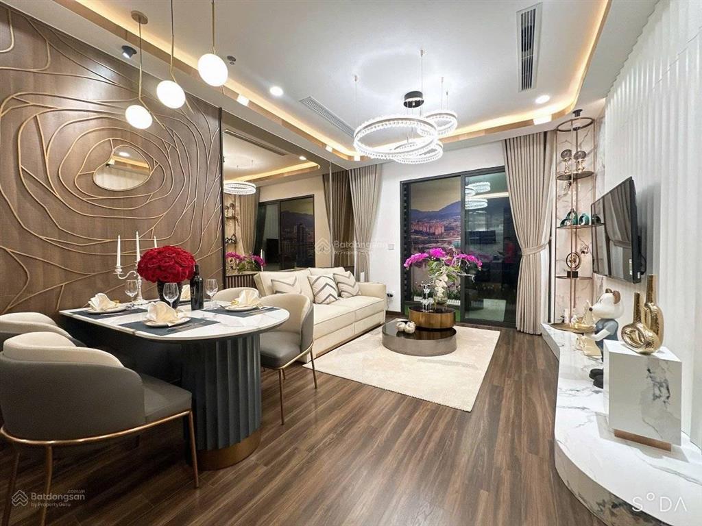 Căn hộ chung cư tại tầng trung, mã căn ch18, tòa rose, rose residence