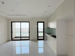 Bán căn góc 2pn view hồ tầng trung lakeside garden siêu hiếm