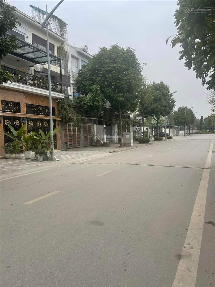 Cho thuê nguyên căn lk, bt hoàn thiện đẹp tại kđt tasco foresa xuânphươngtrịnh văn bô, nam từ liêm