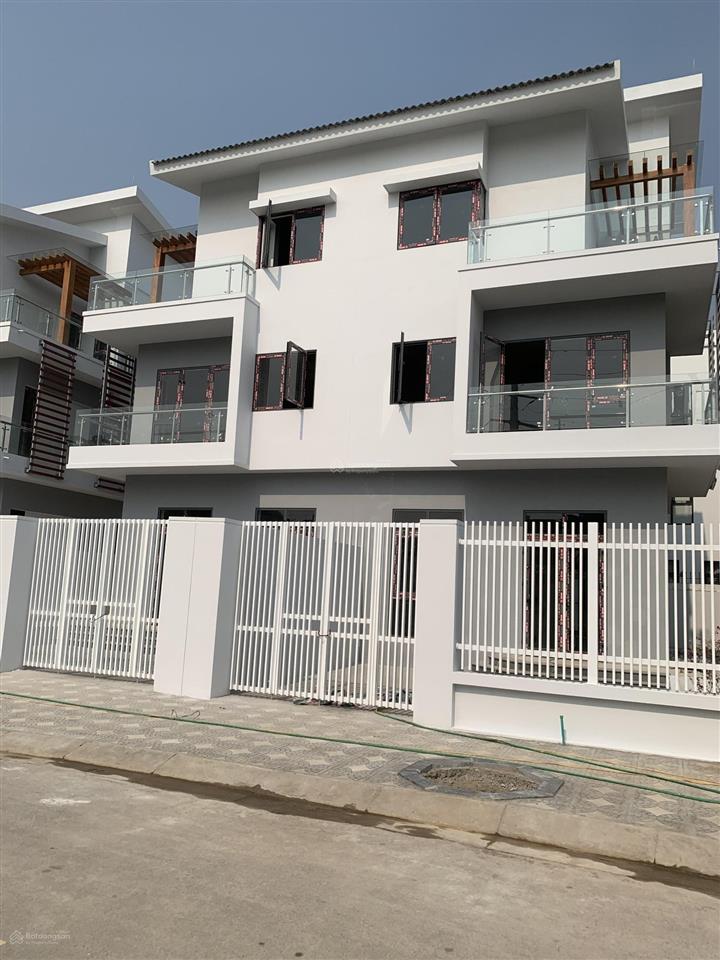 Cho thuê biệt thự sân vườn 185m2 x 3t, giá 20tr/th sàn để làm kho vp, online kđt foresa xuân phương