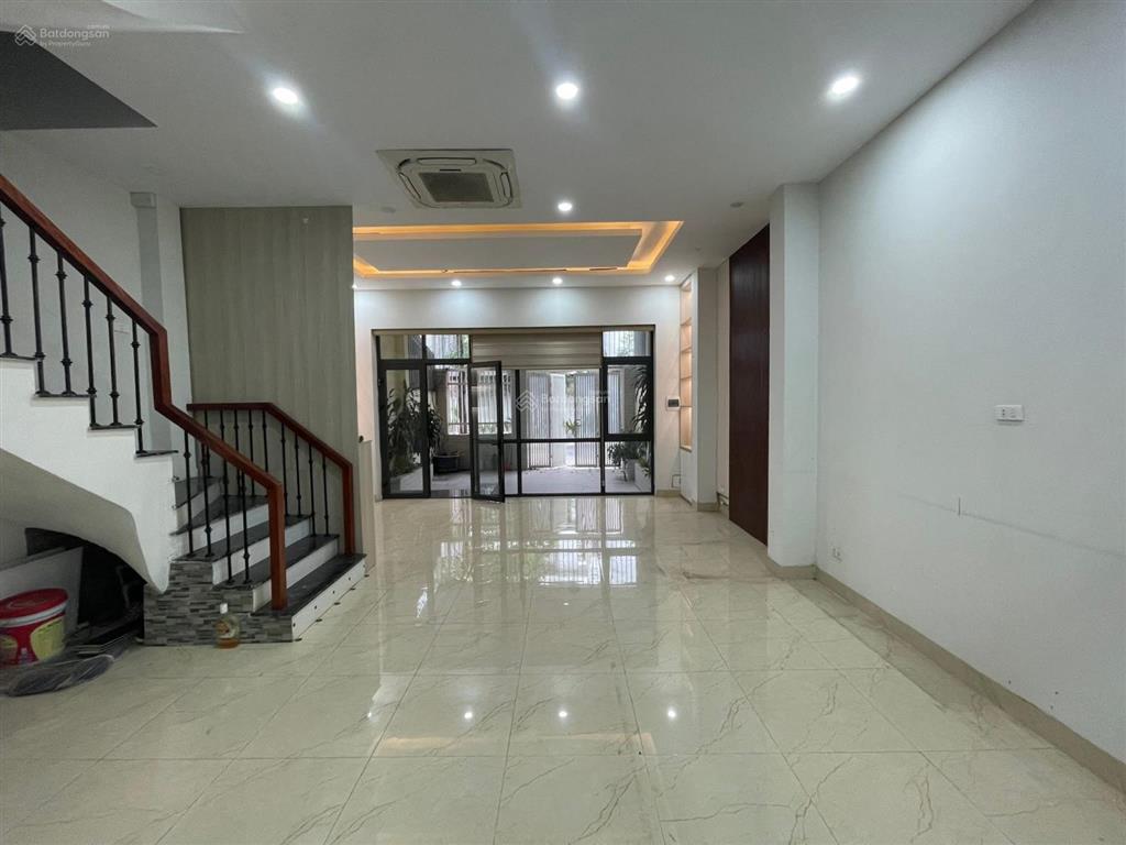 Cho thuê căn lk biệt thự siêu đẹp ở khu đô thị tasco foresa trịnh văn bô, xuân phương xe tải đỗ cửa