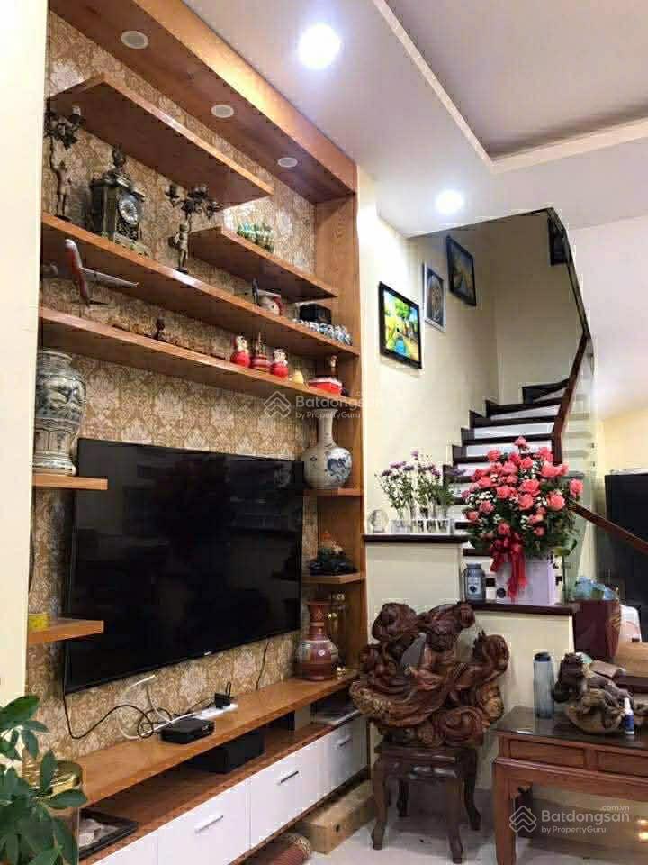 Cần cho thuê nhà liền kề 90m2 3 tầng full nội thất ở, giá 20tr/th. kđt foresa tasco xuân phương