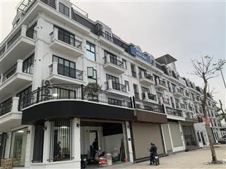 Cần bán liền kề 5 tầng khu foresa xuân phương, view công viên, ở hay kinh doanh đều tốt. chỉ 21.5tỷ