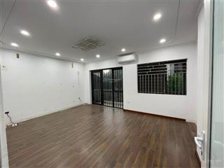 Cho thuê căn góc 200m2 x 3 tầng full điều hòa, phù hợp làm văn phòng, kho kđt foresa xuân phương