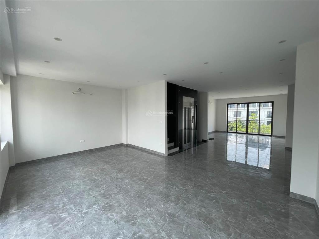 Cho thuê shophouse kđt xuân phươngforesa, trịnh văn bô, nam từ liêm. dt 110m2 x 5 tầng thang máy