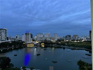Bán căn 3 phòng ngủ view hồ chung cư 1517 phố ngọc khánh  giảng võ  ba đình.