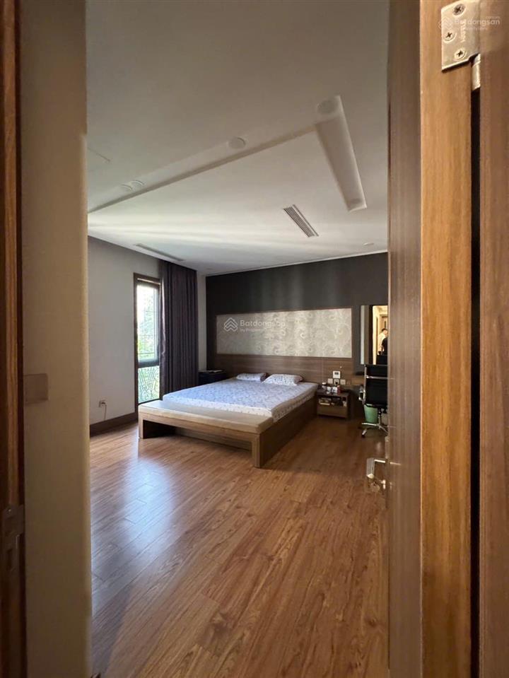 Bán gấp nhà vườn hapulico lê văn thiêm * ngụy như kon tum nổi bật thanh xuân.
